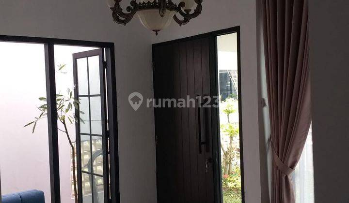 Rumah 2 lantai bagus siap huni di The Address Cibubur 2