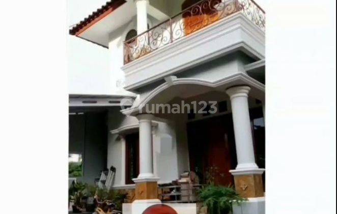 Rumah 2 lantai rapih siap huni di Citragran Cibubur 1