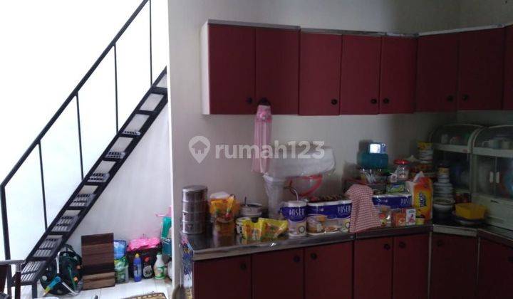 Rumah 2 lantai siap huni di Legenda Wisata Cibubur 2