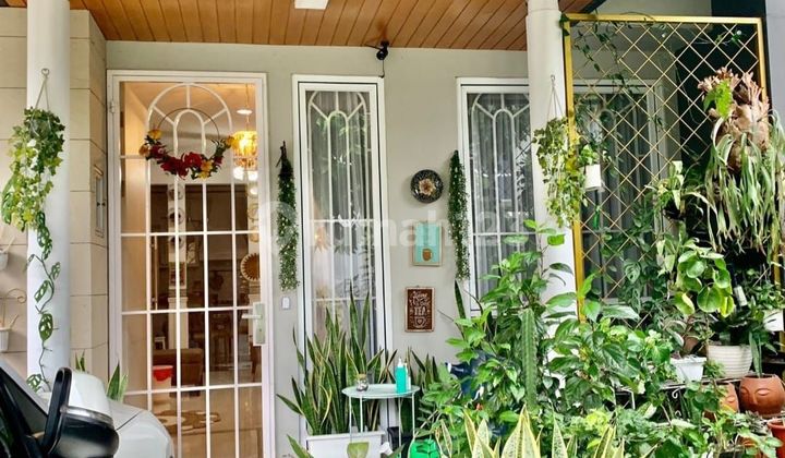 Rumah cantik full furnish siap huni di Citragran CBD Cibubur Rumah cantik full furnish siap huni di Citragran CBD Cibubur