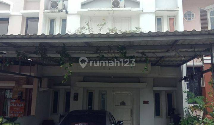 Rumah 2 lantai siap huni harga terjangkau di Citragran Cibubur 1