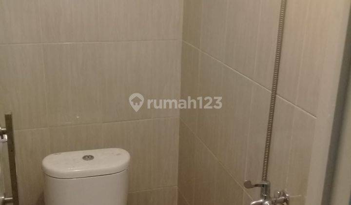 Rumah 2 lantai siap huni di Acasia Residence Jatiranggon 2