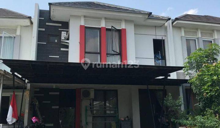 Rumah rapih 2 lantai siap huni di Kota Wisata Cibubur 1