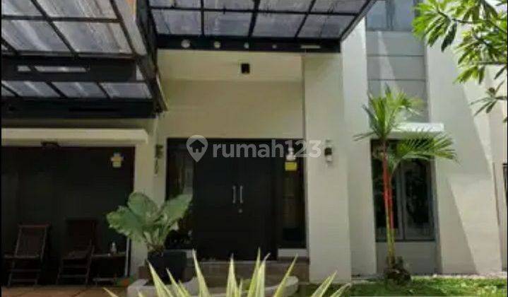 Rumah 2 lantai kuldesak rapih siap huni di Raffles Hills Cibubur 1