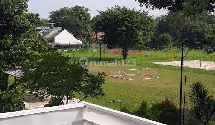 Rumah hook 2 lantai rapih siap huni di Legenda Wisata Cibubur 2