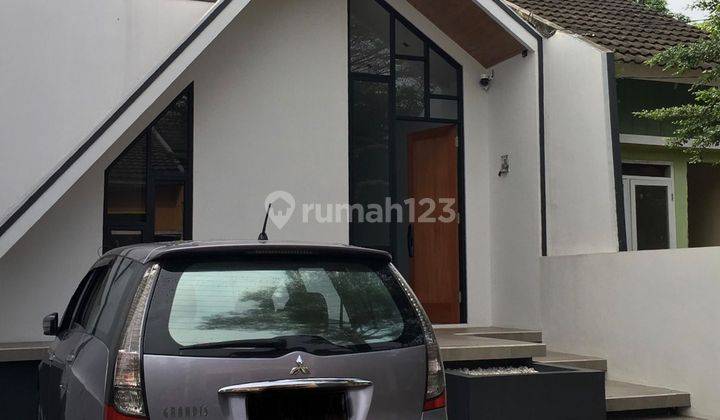 Rumah town house di Jatisari Bekasi 1