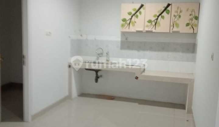 Rumah 2 Lantai Dekat Dgn Lrt Di Cibubur  2