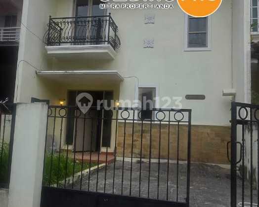 Rumah 2 Lantai Siap Huni Lt 102 di Citra Gran Cibubur Rumah 2 Lantai Siap Huni Lt 102 di Citra Gran Cibubur