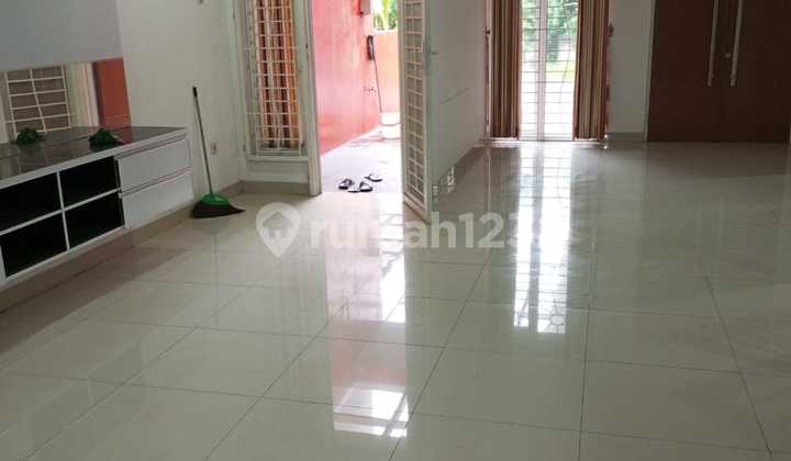 Rumah Hook Luas Rapih Siap Huni Di Citra Gran Cibubur 2