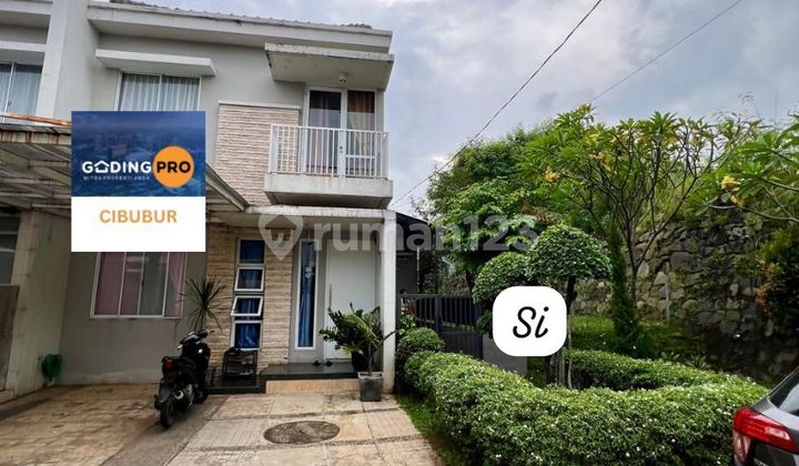 Neat 2-Story Hook House Ready to Occupy, 127 sqm Land Area in Cibubur Country Neat 2-Story Hook House Ready to Occupy, 127 sqm Land Area in Cibubur Country