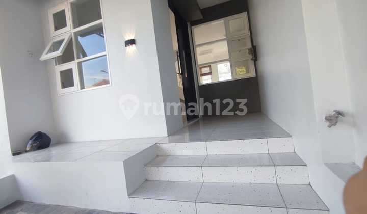 Rumah 2 Lantai Harga Di Bawah 1,4 M Siap Huni Di Legenda Wisata Cibubur 2