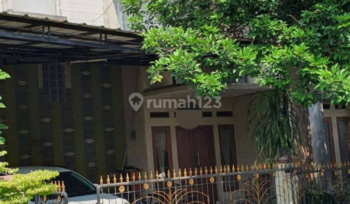 Rumah Hook 3 Lantai Hadap Taman Di Vila Nusa Indah 3 Ciangsana Cibubur 2