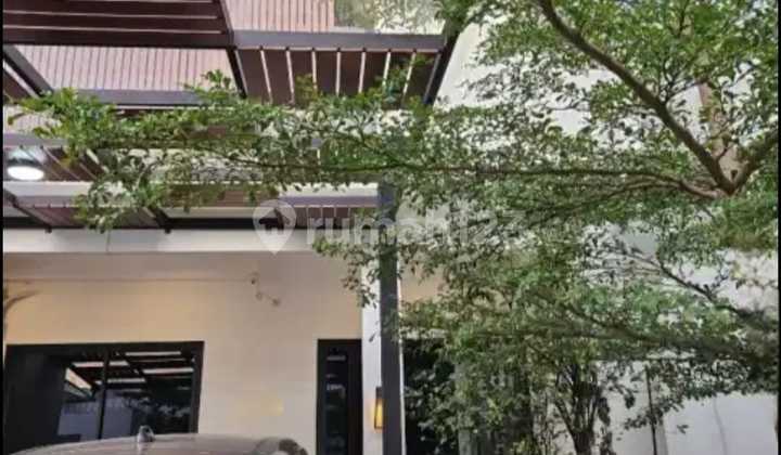 Rumah 3 Lantai Rapih Siap Huni di Legenda Wisata Cibubur