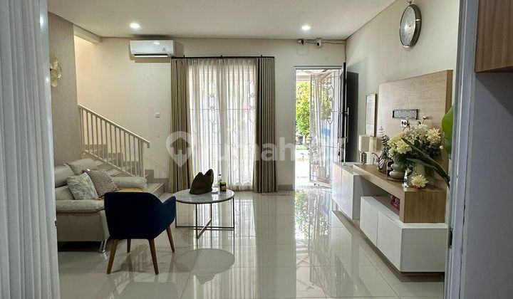 Rumah 2 Lantai Rapih Siap Huni di Kranggan Cibubur 2