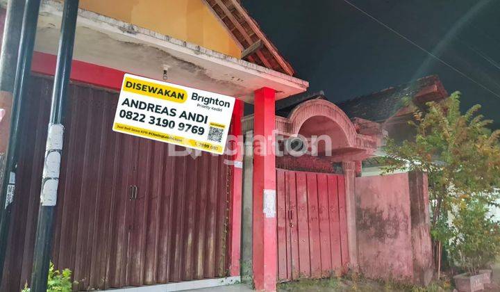 DISEWAKAN RUKO. KOS 7 KAMAR. APA ADANYA. PERLU RENOVASI. 1