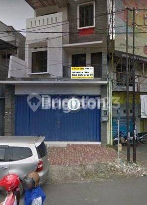 DISEWAKAN RUKO 3 LANTAI DI PUSAT KOTA JEMBER, LOKASI STRATEGIS, BOLEH UNTUK KULINER. 1