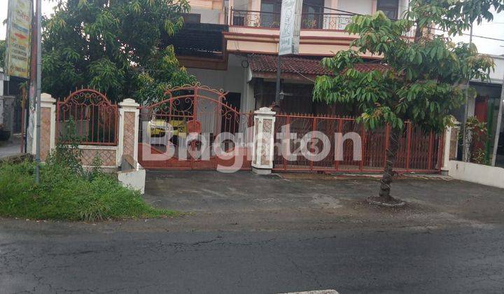SEWA RUMAH 2 LANTAI, KONDISI TERAWAT, SIAP MASUK. 1