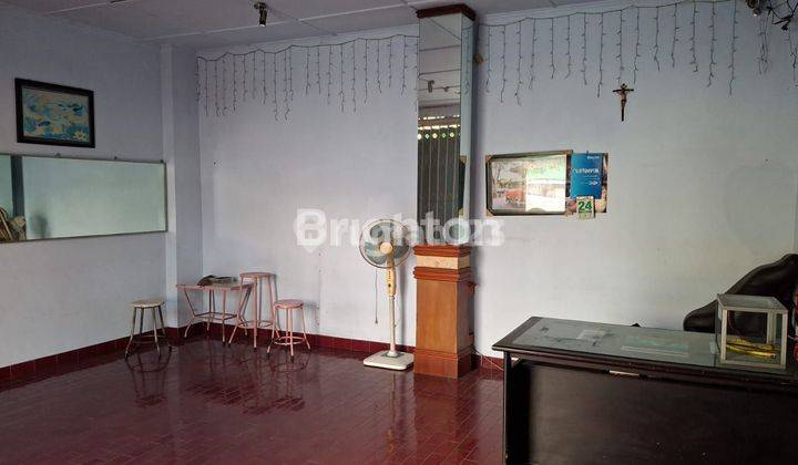 DISEWAKAN RUKO EX TOKO SILVER. LOKASI STRATEGIS. COCOK BUAT USAHA. 2