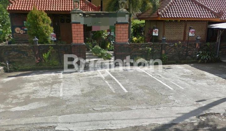 JUAL TANAH BONUS RUMAH EX RESTO DAERAH TULUNGAGUNG, COCOK UNTUK USAHA KULINER.