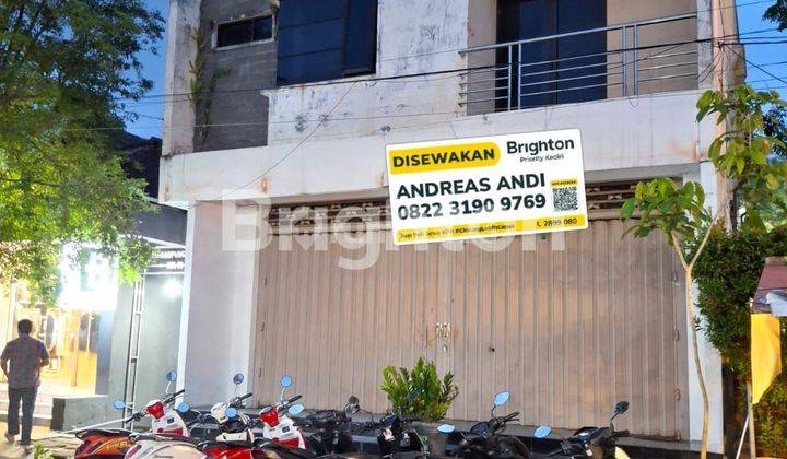 DISEWAKAN RUKO DUA SETENGAH LANTAI. LOKASI DEKAT STASIUN TULUNGAGUNG. 1