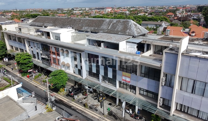 Ruko 3,5 Lantai Di Jalan Drupadi Seminyak