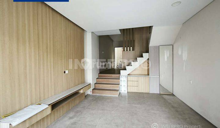 ruang keluarga rumah dijual duri kepa brand