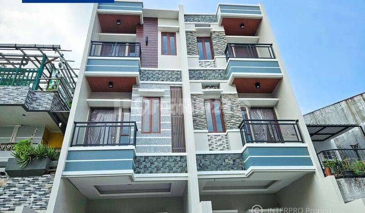 Rumah Dijual Tomang Brand New 3 Lantai - LT 60m2 SHM 1
