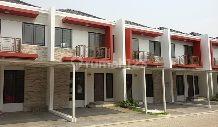 Disewa Rumah 2 Lantai Cluster Asia di Green Lake City Siap Huni  2