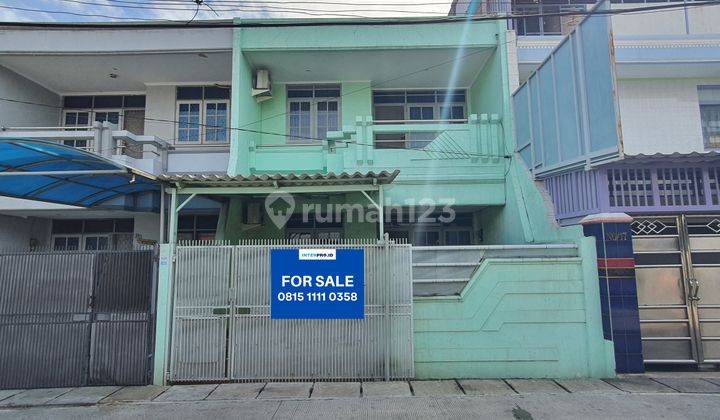 Rumah 2 Lantai Semi Furnished Luas 105m2 SHM 1