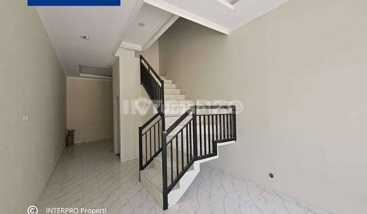 Rumah Baru Minimalis Modern 3 Lantai Taman Ratu Lokasi Strategis 2