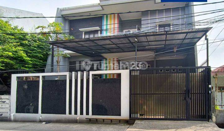 Dijual Rumah Siap Huni di Duri Kepa Dekat Taman Ratu Lt 240m2 1