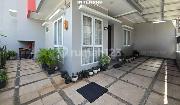 Rumah Hook Siap Huni 2,5 Lantai Dijual Furnished Duri Kepa 98M2 2