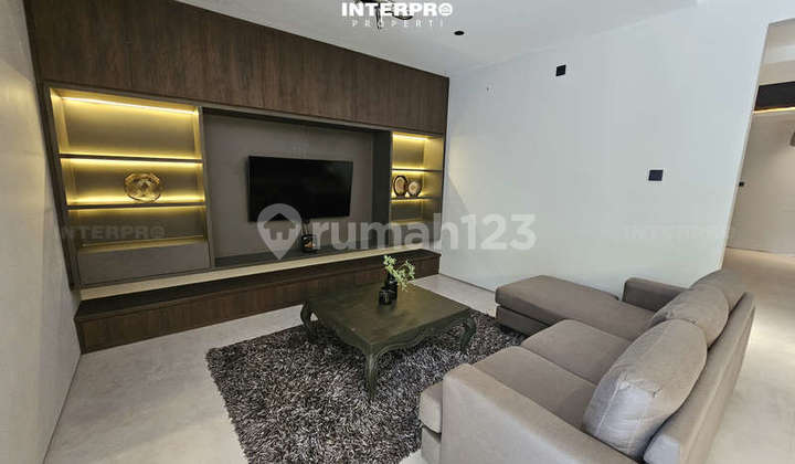 3 Story House for Sale in Alam Sutera Feronia East Facing - 160m2 2