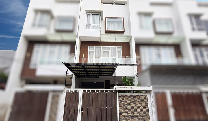 Rumah Dijual Duri Kepa Minimalis Siap Huni - LT 126M2 Rumah Dijual Duri Kepa Minimalis Siap Huni - LT 126M2