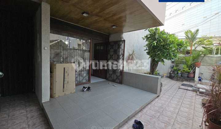 House for Sale Sunrise Garden Land 220m2 Strategic Facing Park 2