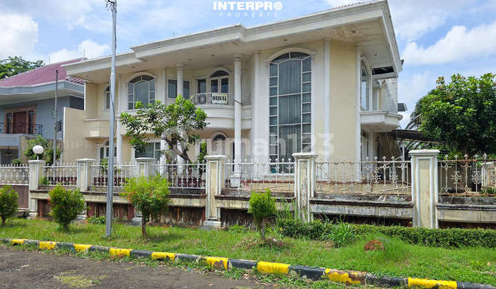 Rumah Hook 2 Lantai Intercon Kebon Jeruk Bebas Banjir - 450M2 Rumah Hook 2 Lantai Intercon Kebon Jeruk Bebas Banjir - 450M2