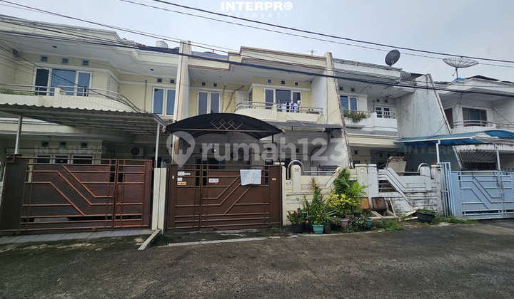 Rumah 2,5 Lantai Dijual Green Garden Hadap Timur - LT 119M2