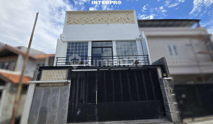 3-Story House for Sale in Duri Kepa, 2-Car Wide Road - Land Area 400m2