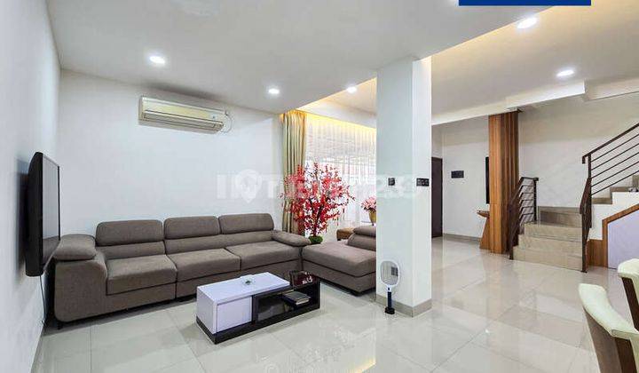 Rumah Hook Dijual Duri Kepa Lt 114m2 Siap Huni Furnished 1