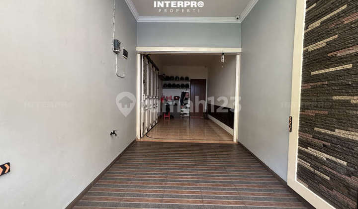 Rumah Siap Huni Dijual Tomang Furnished Hadap Barat Daya 137M2 2