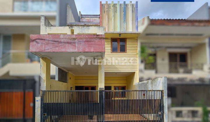 Rumah Dijual 2 Lantai Taman Ratu Lt 90m2 Akses Mudah Kemana Mana 1