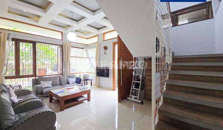 Rumah 3 Lantai Dijual Taman Ratu Minimalis Modern Lt 237m2 2