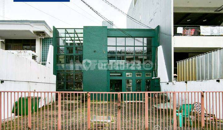 Ruko Gandeng Disewakan Taman Ratu LT 230m2 Pinggir Jalan Ramai 1