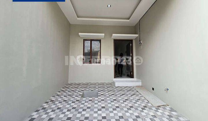 Rumah Dijual Tomang Brand New 3 Lantai - LT 60m2 SHM 2