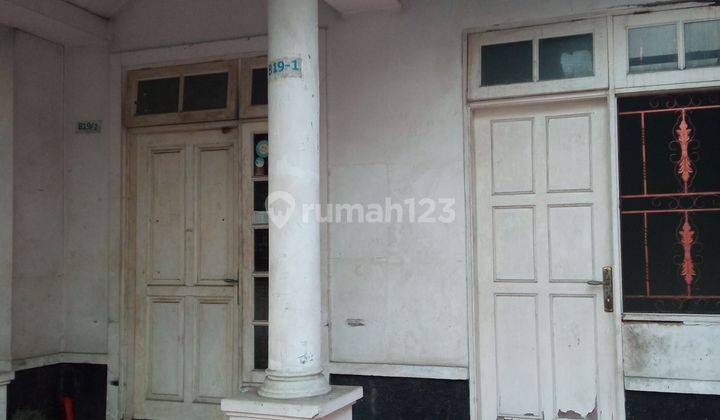 Rumah tua dan kavling di dalamnya 2