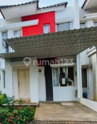 Residence One BSD house, neat and ready to occupy. Residence One BSD house, neat and ready to occupy.