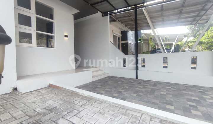 Rumah 2 Lantai Legenda Wisata Cibubur Baru Selesai Renovasi 2