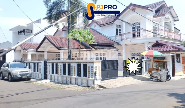 FOR SALE/QUICK RENT 1 Unit 2-Story House In Villa Indraprasta