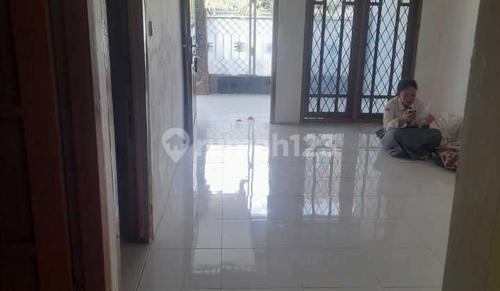 Rent House Harapan Indah