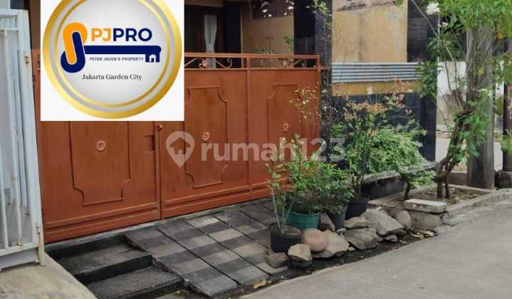 For quick sale, house in Harapan Indah area, Sawo.